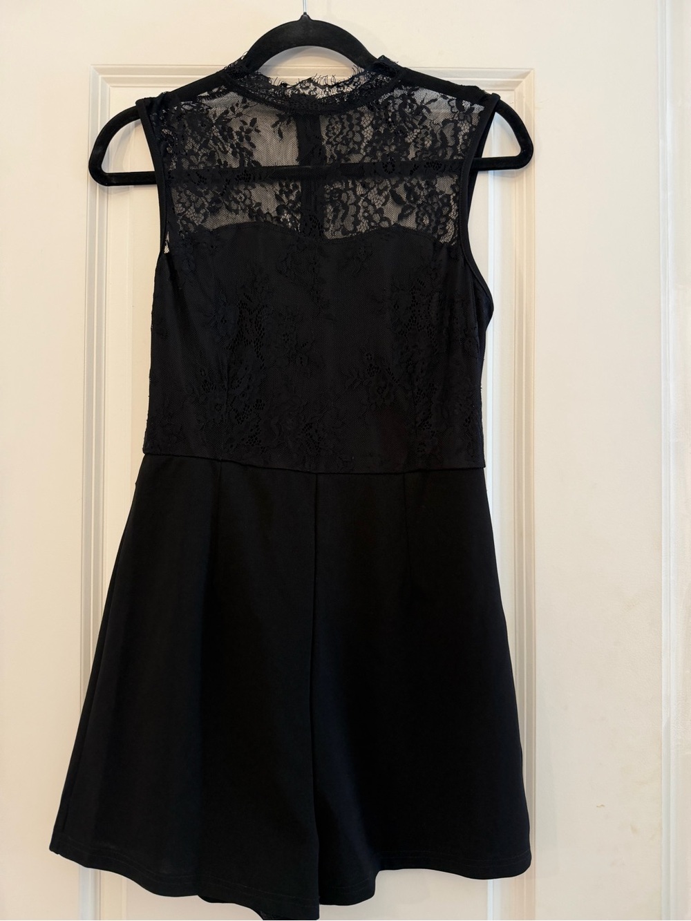 Lace ROMPER Black Lace-Back Sleeveless